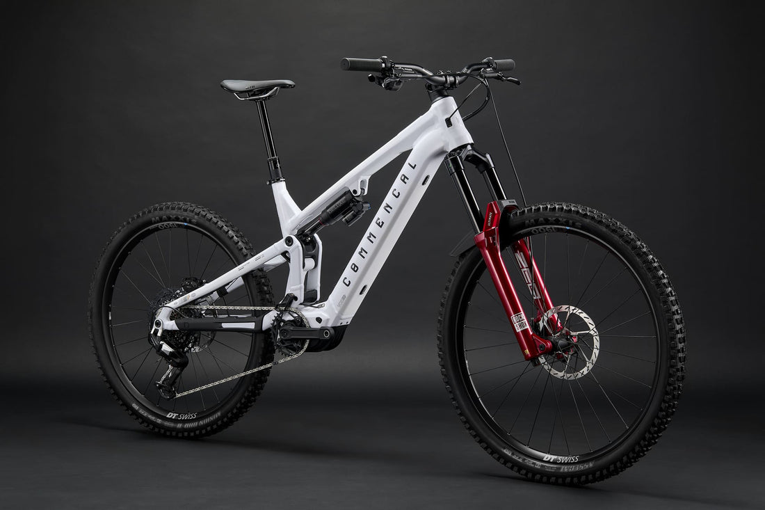 COMMENCAL META POWER SX AVINOX ROCKSHOX PURE WHITE 2027