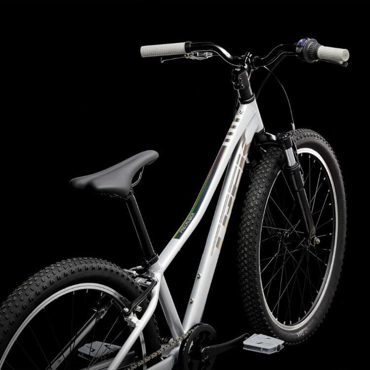 TREK PRECALIBER 24 INCH 8 SPEED BIKE QUICKSILVER