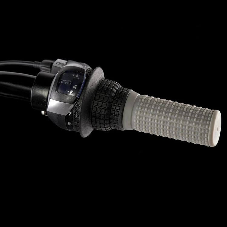 TREK PRECALIBER 24 INCH 8 SPEED BIKE QUICKSILVER