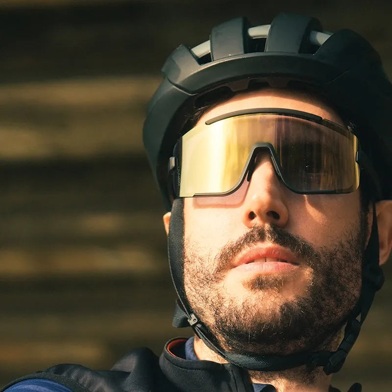 ULAC Neo Vue HOKO Jet Black / Champion Gold Photochromic