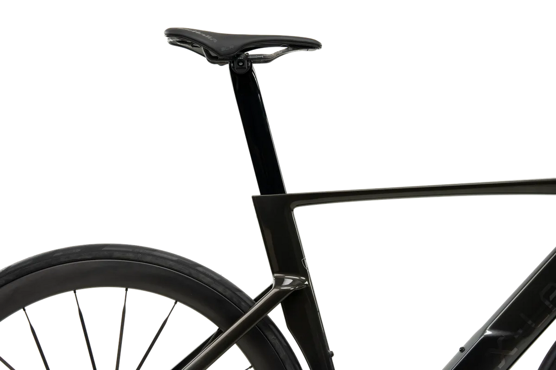 X-LAB AD8 105 Di2 Strata Grey/Black