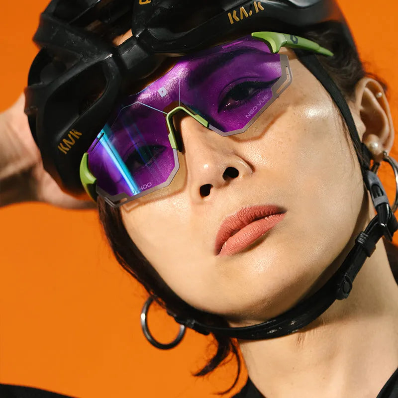 ULAC Neo Vue OTAKU 18 Pistachio Frame / Neon PurplePhotochro
