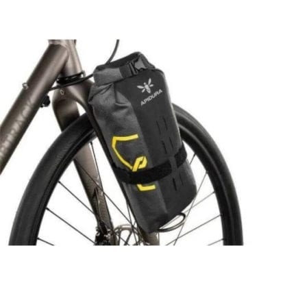 APIDURA EXPEDITION FORK PACK 4.5L installed